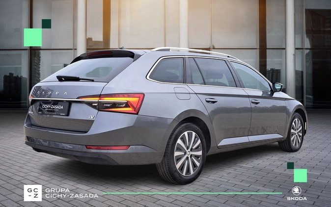 Skoda Superb cena 189590 przebieg: 10, rok produkcji 2024 z Skalbmierz małe 301